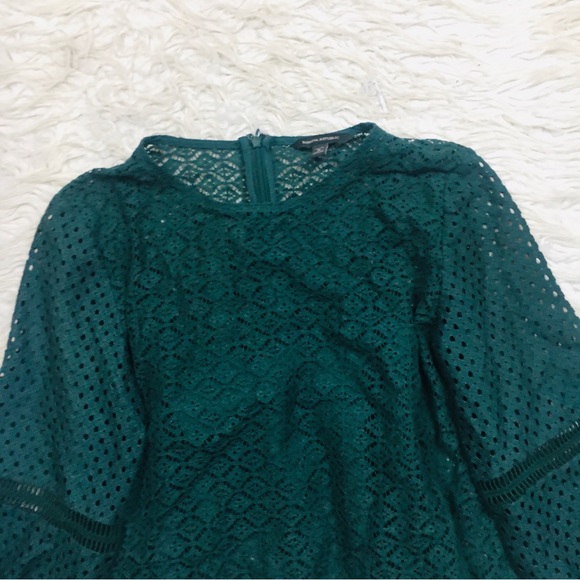 Banana Republic Lazer Cut Eyelet Blouse Dark Green Size small - Picture 6 of 11